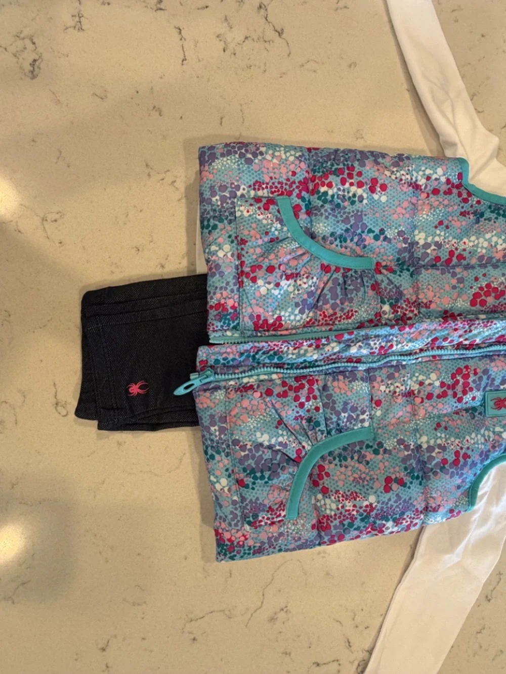2T Spyder Girls Set - Jean-Leggings, White Logo Tee & Floral Vest